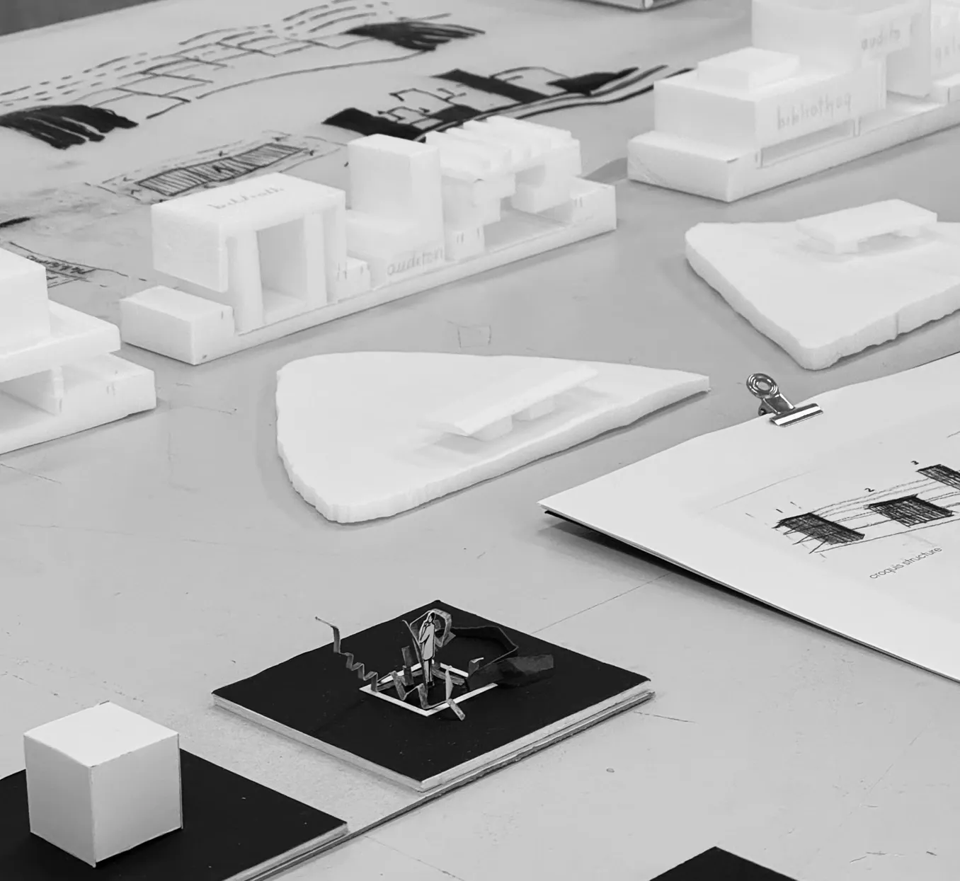 photo d'un rendu intermédiare : maquette programmatique en mousse